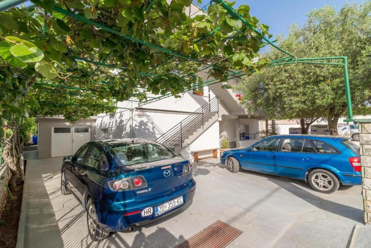 Apartments Villa Odesa With Shared Pool Zadar Eksteriør bilde