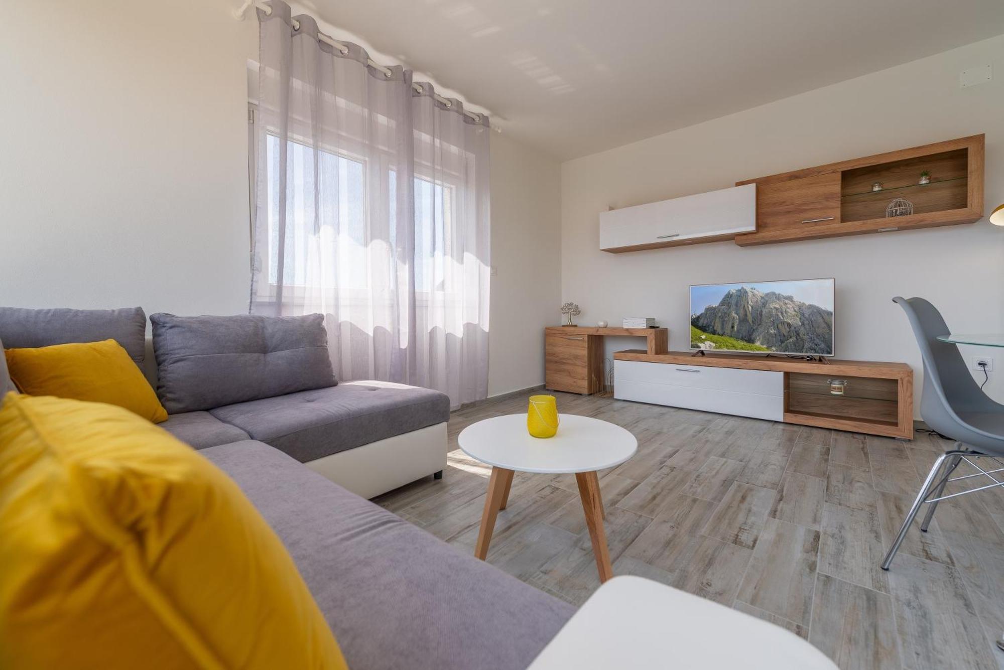 Apartments Villa Odesa With Shared Pool Zadar Eksteriør bilde