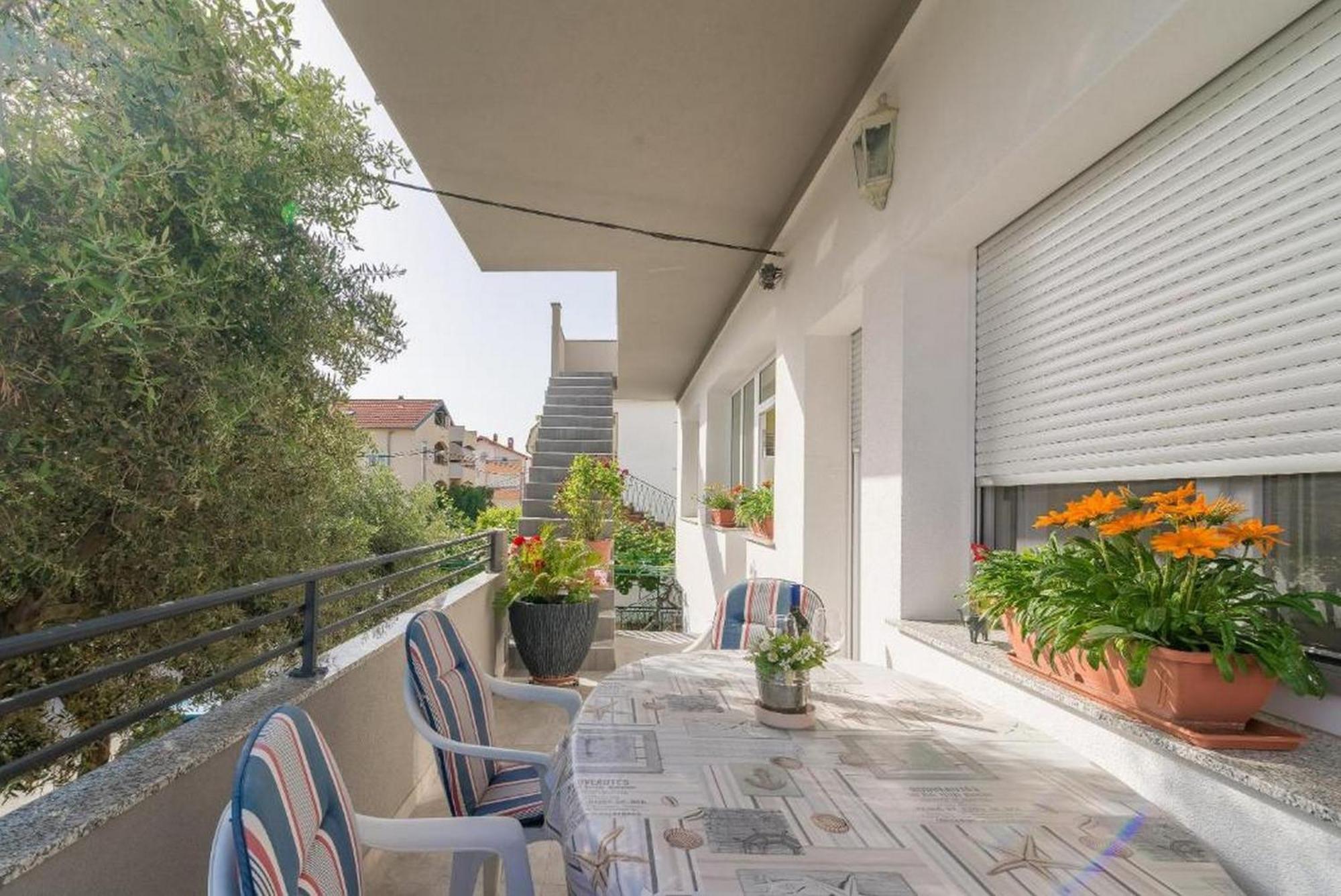 Apartments Villa Odesa With Shared Pool Zadar Rom bilde